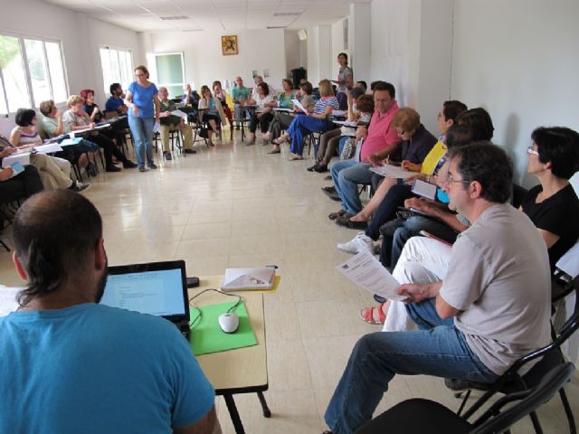 La HOAC se suma a los sacerdotes, religiosas y religiosos que reclaman a los bancos que paralicen los desahucios - 1, Foto 1