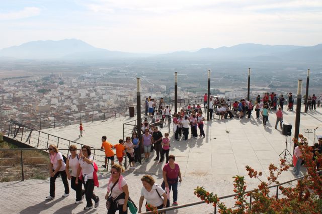 Cientos de Jumillanos y Jumillanas se ponen en marcha contra el cáncer en la I Marcha Municipal por la Mujer - 4, Foto 4