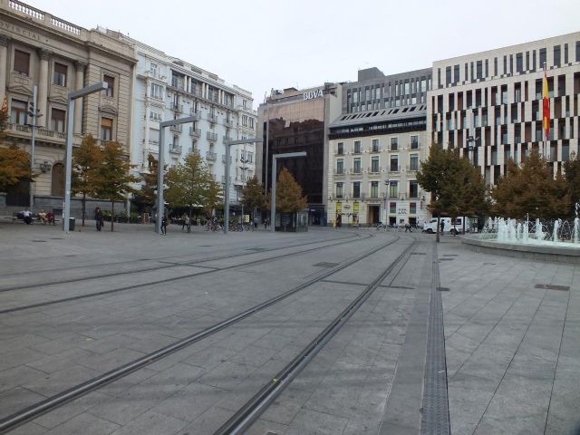 Iniesta conoce las bondades del Acumulador de Carga Rápida del tranvía de Zaragoza - 3, Foto 3