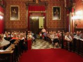 Los cartageneros de Tarragona se cuelan en el Sal�n de Plenos de la ciudad catalana