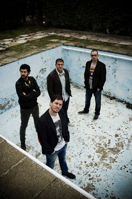 Los Vengadores vuelven con un nuevo disco, Caminos cortos - 2, Foto 2