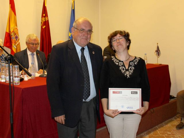 La Fundación Robles Chillida concede sus becas de estudio a diez estudiantes caravaqueños - 2, Foto 2