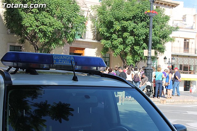 Concentracin de la comunidad escolar de Totana con motivo de la huelga general en educacin - 1