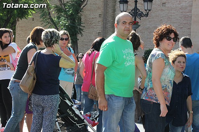 Concentracin de la comunidad escolar de Totana con motivo de la huelga general en educacin - 10