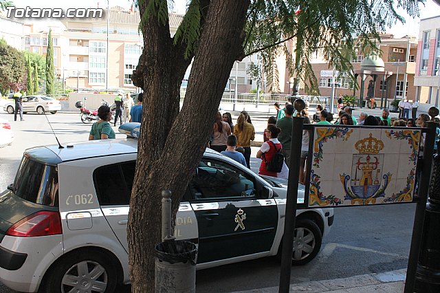 Concentracin de la comunidad escolar de Totana con motivo de la huelga general en educacin - 24