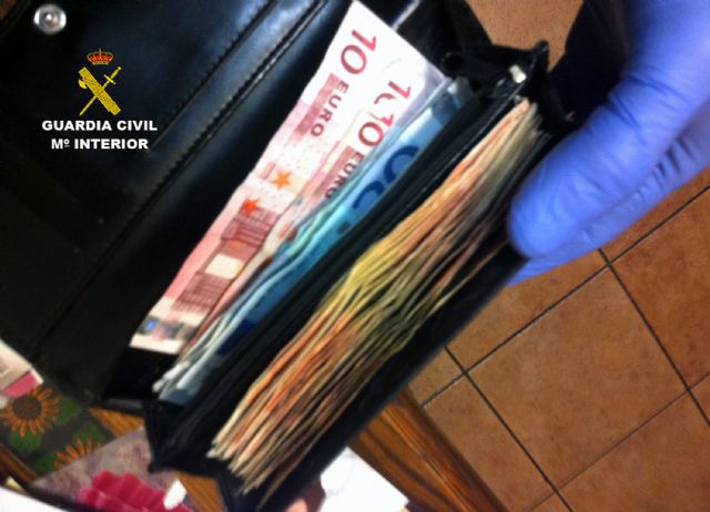 La Guardia Civil desmantela una importante red de 'menudeo' de drogas en el Altiplano - 4, Foto 4