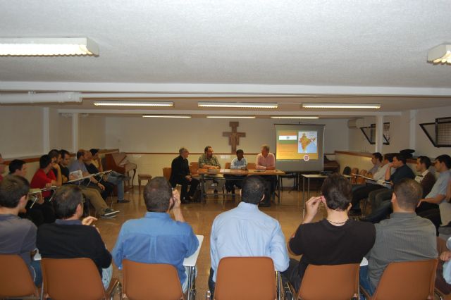 El Arzobispo de Orissa habla con los seminaristas de Murcia sobre la situación de los cristianos en la India - 1, Foto 1