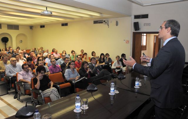 El director de ANECA explica en la Universidad de Murcia el programa de evaluación de títulos - 1, Foto 1