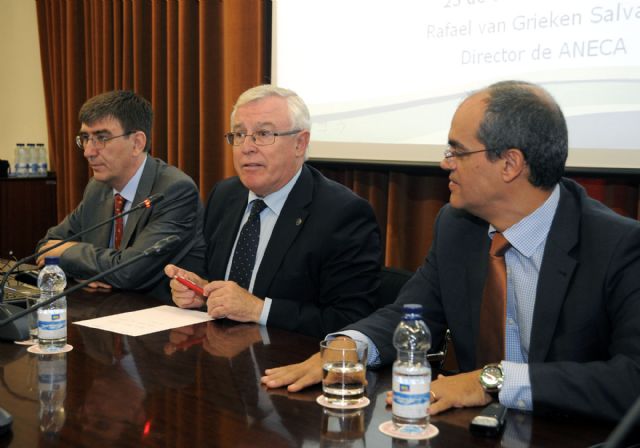 El director de ANECA explica en la Universidad de Murcia el programa de evaluación de títulos - 3, Foto 3