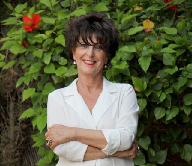 La novela La primera vez que no te quiero, de la escritora Lola López Mondéjar, será presentada el martes 29 de octubre en Molina de Segura - 2, Foto 2