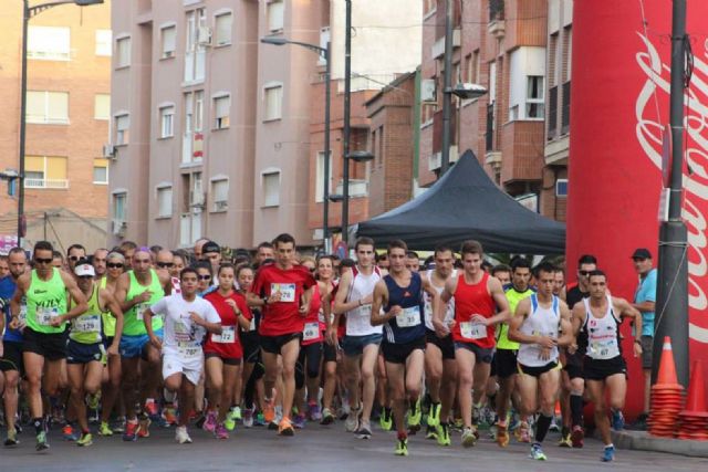 500 deportistas participan en la XXVI carrera popular Alcalde de La Unión - 1, Foto 1