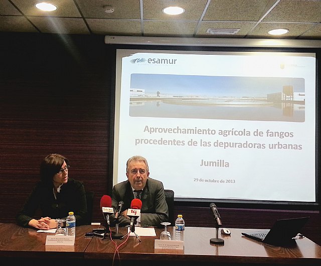 La Comunidad asesora al sector agrícola jumillano sobre el uso adecuado en los suelos de los lodos generados en la depuración - 1, Foto 1