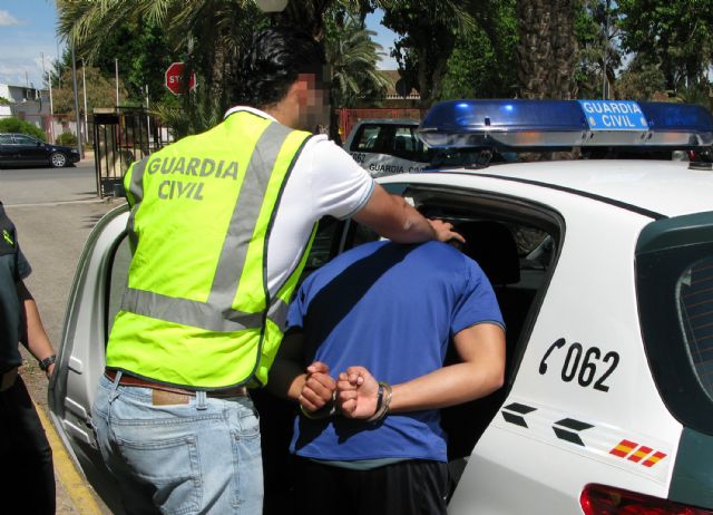 La Guardia Civil detiene al presunto autor de más de una veintena de robos en vehículos en Torre Pacheco - 1, Foto 1