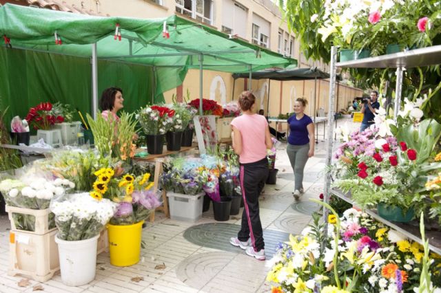 Los puestos de flores anuncian el Día de Todos los Santos - 3, Foto 3