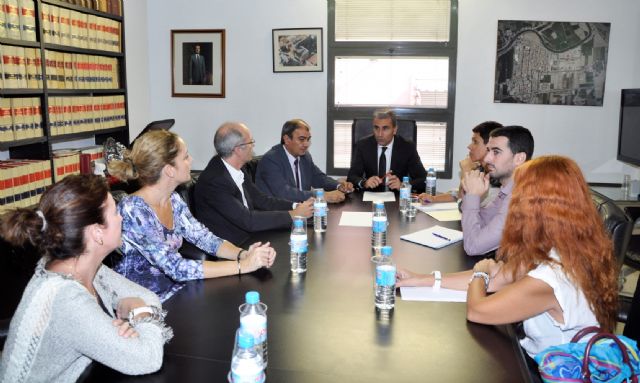 Ucomur y el Ayuntamiento de Beniel impulsarán la creación de empleo en el municipio - 4, Foto 4