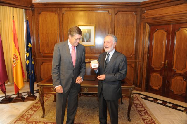 Presentado en la asamblea regional el proyecto de ley de presupuestos generales de la comunidad autonoma de Murcia para 2014 - 1, Foto 1