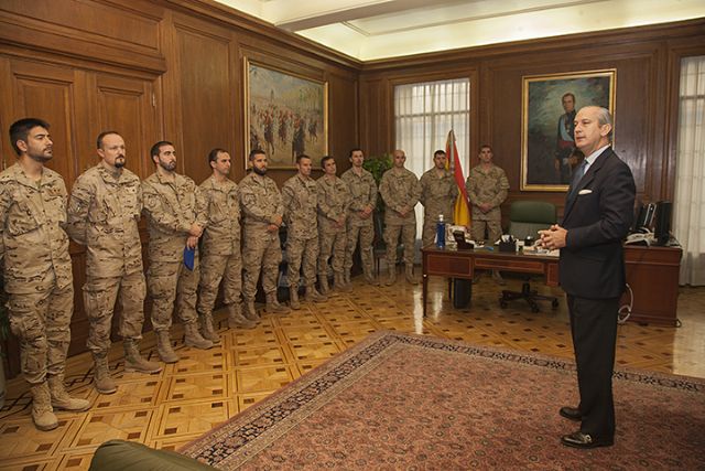 El Director General de la Guardia Civil despide al nuevo contingente que se desplegará en Afganistán - 1, Foto 1