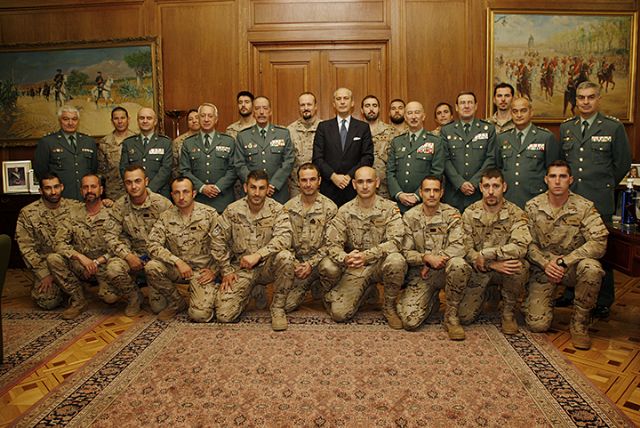 El Director General de la Guardia Civil despide al nuevo contingente que se desplegará en Afganistán - 2, Foto 2