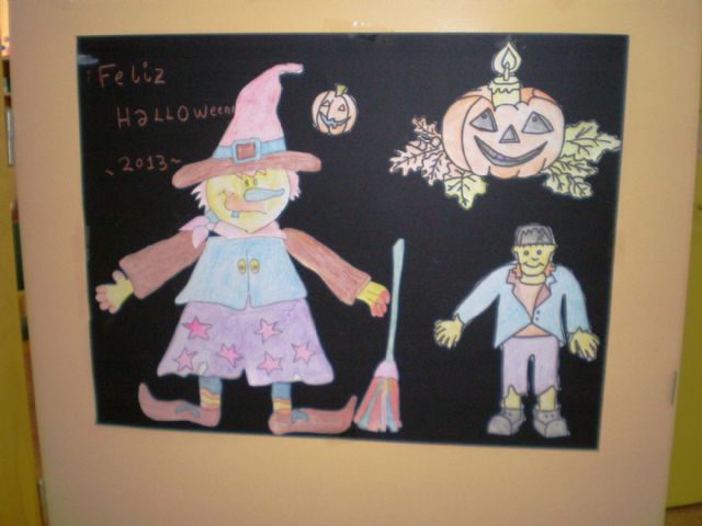 Los mayores de los Centros de Día de El Algar y Los Dolores reciben la visita del Conde Drácula - 3, Foto 3