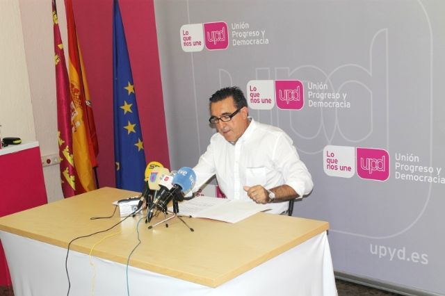 Sánchez (UPyD): no hemos apoyado  la reforma del Estatuto de Autonomía para que el Gobierno disponga de la figura del decreto ley porque no es necesario más poder al Ejecutivo - 1, Foto 1