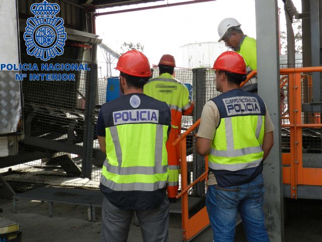 Desarticulada una organización que pretendía distribuir más de cuatro toneladas de hachís - 2, Foto 2