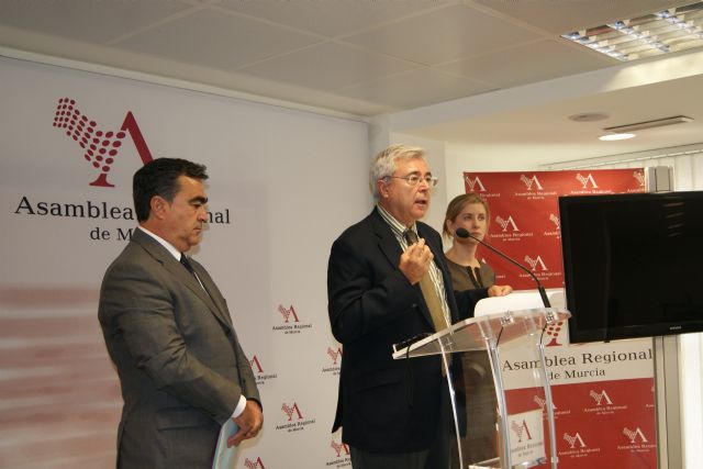 El PSOE afirma que la Región es el agujero negro del triángulo de oro del turismo español que forman Cataluña, Andalucía y Baleares - 2, Foto 2