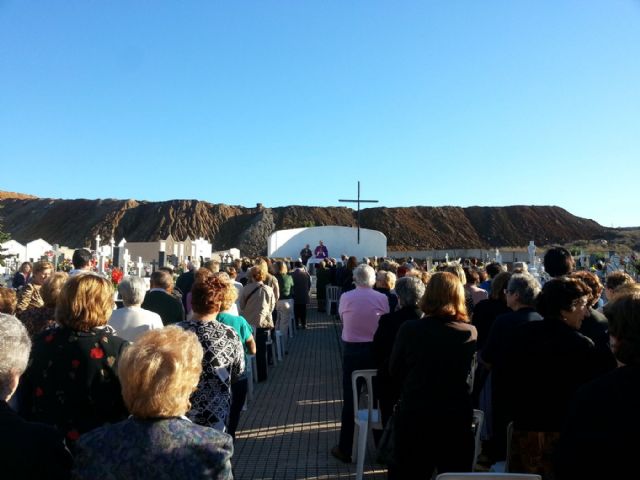 La Unión rinde homenaje a todos sus difuntos - 1, Foto 1