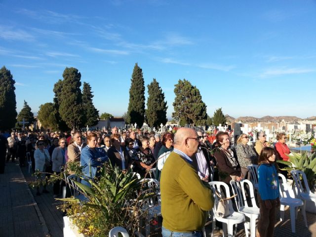 La Unión rinde homenaje a todos sus difuntos - 2, Foto 2