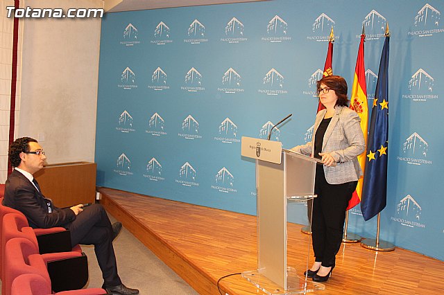 La alcaldesa pide a Valcrcel que medie con el Ministerio de Agricultura para regularizar los terrenos de secano - 11