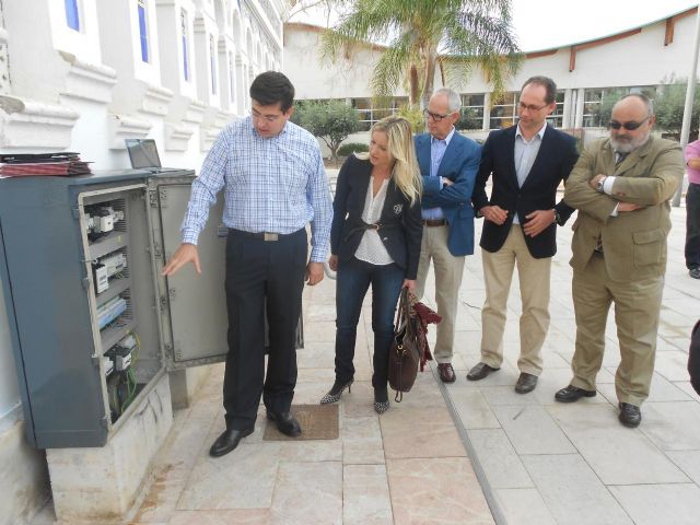 El Cuartel de Artillería estrena un sistema anti hurto de cables de cobre en el alumbrado público - 1, Foto 1