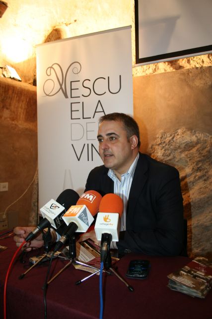 Las Jornadas Inaugurales de la Escuela del Vino incluyen charlas, cursos, catas y conciertos - 1, Foto 1