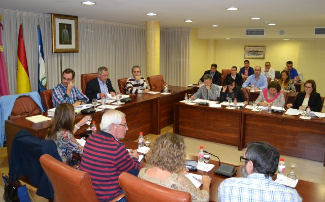 El Gobierno municipal de Águilas vuelve a bajar el tipo de gravamen en el recibo del IBI - 1, Foto 1