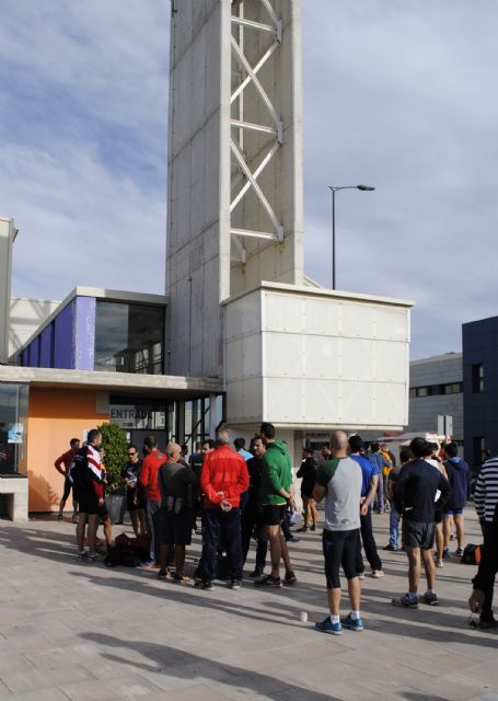 180 aspirantes a bombero de la Región de Murcia hacen las pruebas físicas en Las Torres de Cotillas - 1, Foto 1