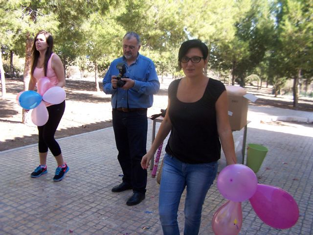 Los chicos del Centro de Da Las Salinas ya tienen preparado su calendario con divertidas fotografas de ellos mismos, Foto 3