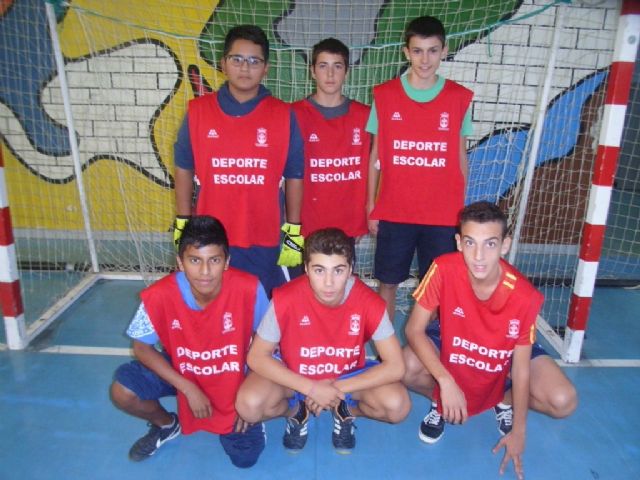 La concejala Deportes organiza la primera jornada de la fase local de futbol sala cadete, correspondiente al programa de Deporte Escolar - 7