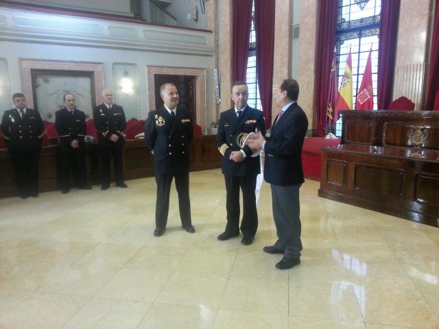 Miembros de la Armada de Cartagena visitan la ciudad de Murcia - 2, Foto 2