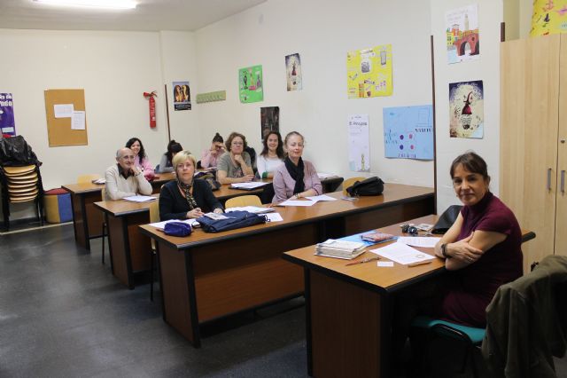 290 alumnos/as participarán este año en los cursos ofertados por la Universidad Popular - 2, Foto 2