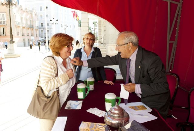 El Ayuntamiento recauda 1.688 euros para la lucha contra el cáncer - 3, Foto 3