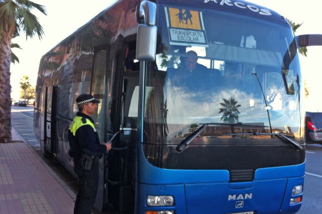 El Ayuntamiento se adhiere a la campaña de la DGT de control de autobuses para  garantizar la seguridad de escolares - 1, Foto 1