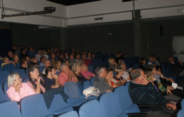 Éxito de público en el arranque del II Certamen de Teatro Aficionado Juan Baño torreño - 3, Foto 3