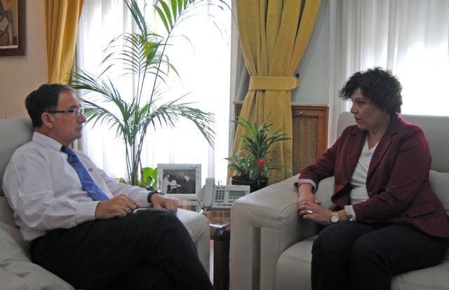 La alcaldesa se reúne con el Delegado de Gobierno de la Región de Murcia para abordar asuntos referentes a Puerto Lumbreras - 1, Foto 1