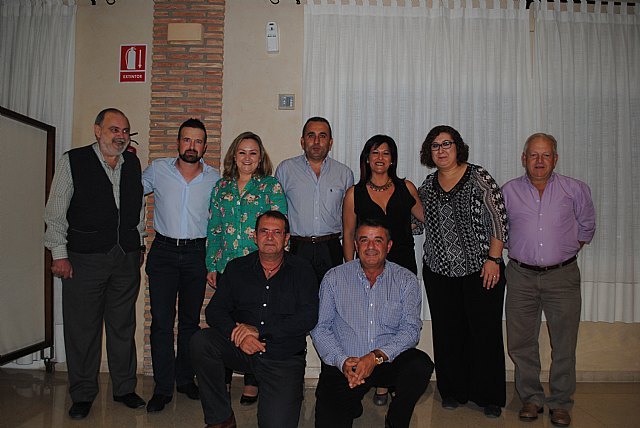 The vocalas the Illustrious Cabildo Processions Superior held a dinner of coexistence, Foto 2