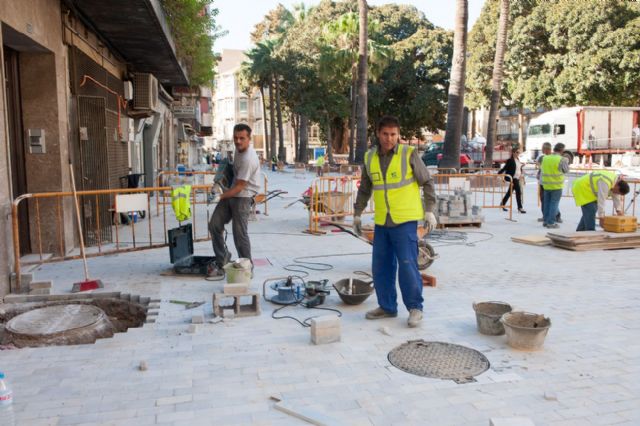 Empieza el montaje del belén en la plaza de San Francisco - 2, Foto 2
