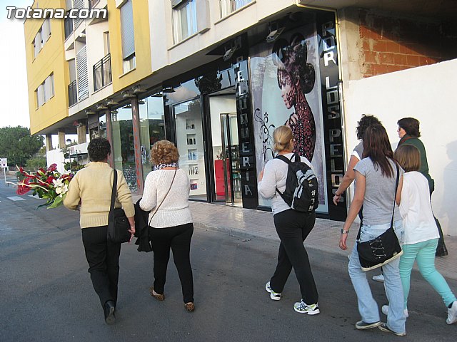 Las actividades conmemorativas del Da Internacional Contra la Violencia de Gnero comenzaron ayer con una caminata urbana - 7