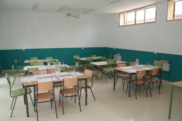 El Ayuntamiento invierte 20.500 euros en el comedor del colegio Conde de Campillos - 1, Foto 1