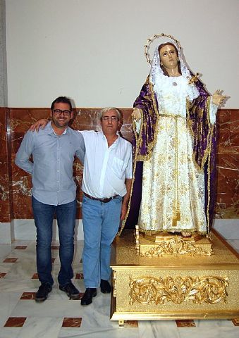 Se presenta la imagen de la Virgen del Calvario a la Hermandad al trmino de su asamblea extraordinaria - 2