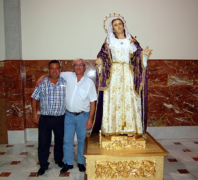 Se presenta la imagen de la Virgen del Calvario a la Hermandad al trmino de su asamblea extraordinaria - 4