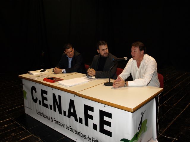 Cano, Galán y Mapeca, Foto 1