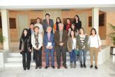 Jovenes argentinos descendientes de murcianos visitan la asamblea regional