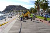 La pasarela de madera del Puerto de Águilas será sustituida por un nuevo pavimento